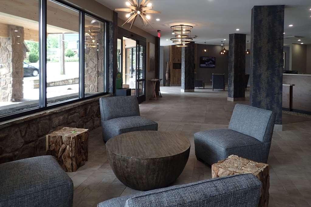 Clarion Pointe Downtown Gatlinburg Hotel Interior foto