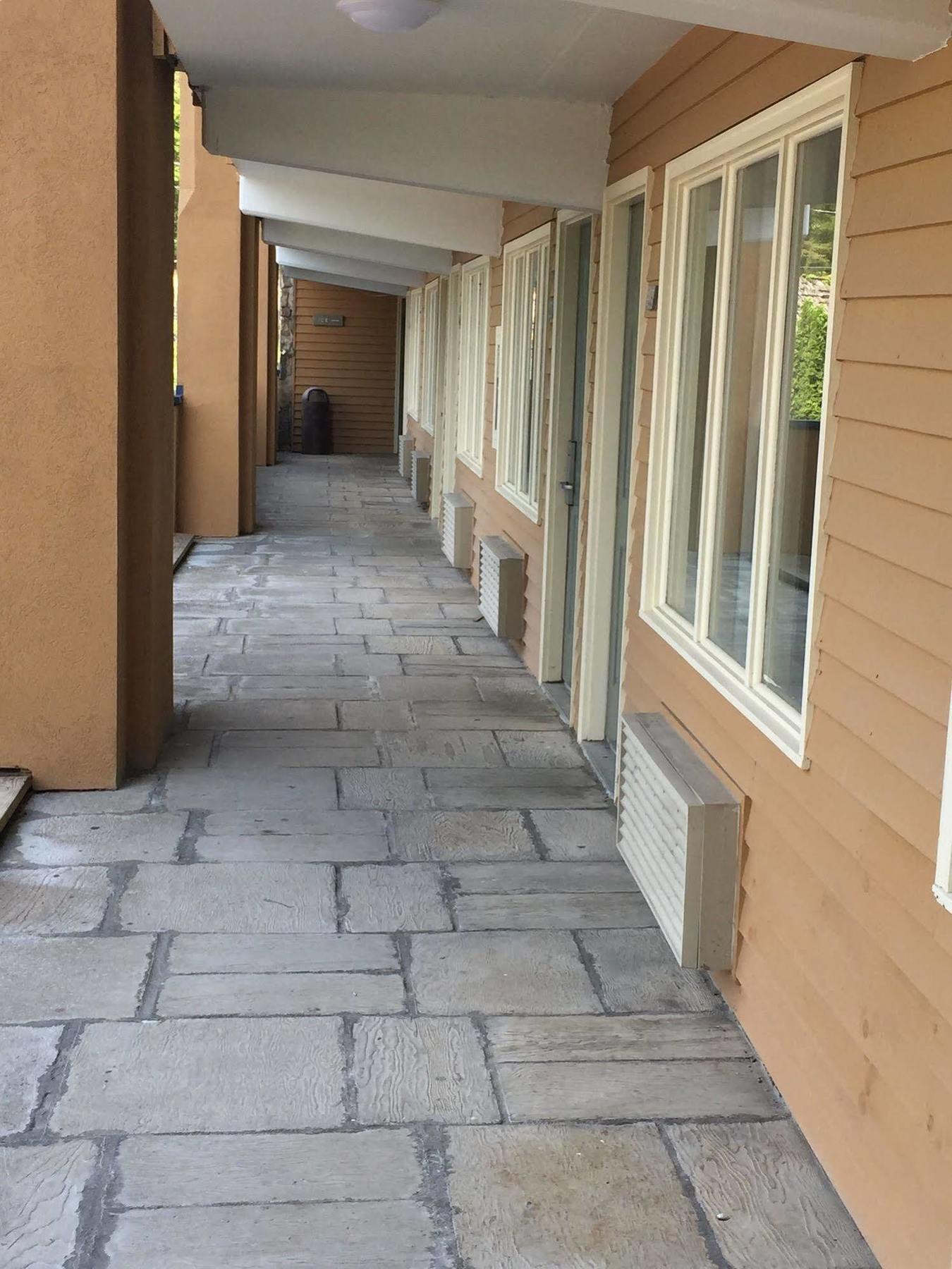 Clarion Pointe Downtown Gatlinburg Hotel Exterior foto